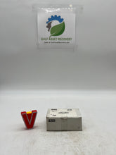 Load image into Gallery viewer, Parker 8-8 FHC-SS Female Hex Coupling, 1/2&quot; FNPT x 1/2&quot; FNPT, 316SS *Box of (5)* (New)