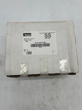 Load image into Gallery viewer, Parker 16-16-16 FT-SS Female Tee, 1" FNPT x 1" FNPT x 1" FNPT, 316SS *Box of (3)* (New)