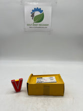 Load image into Gallery viewer, Parker CPI 8 MDF-SS Mud Dauber Fitting, 1/2"-14 MNPT, 316SS *Box of (20)* (New)