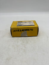 Load image into Gallery viewer, Parker CPI 8 MDF-SS Mud Dauber Fitting, 1/2"-14 MNPT, 316SS *Box of (8)* (Open Box)