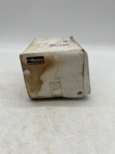 Load image into Gallery viewer, Parker 6MSC8N-316 A-LOK Male Connect, 3/8&quot; Tube x 1/2&quot; MNPT, 316SS *Box of (30)* (New)