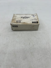 Load image into Gallery viewer, Parker 4-4 RA-SS Reducing Adapter, 316SS *Box of (4)* (Open Box)