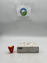 Load image into Gallery viewer, Parker 4-4 MHN-SS Male Hex Nipple, 1/4&quot; MNPT x 1/4&quot; MNPT, 316SS *Box of (40)* (New)