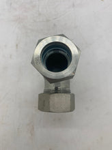 Load image into Gallery viewer, Adaptall 5080L-028C Din Union Tee, Light Duty *Bag of (4)* (Open Box)