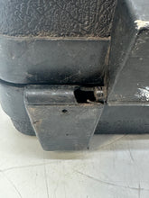 Load image into Gallery viewer, SKF 226400 Oil Injector (Used)