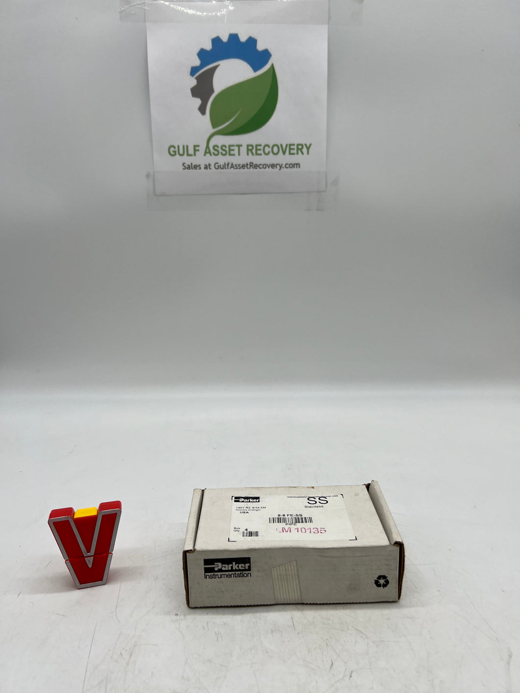 Parker 8-8 FE-SS Female Elbow, 1/2