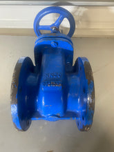 Load image into Gallery viewer, Dikkan DN100, PN16, RN30, SG12, 4&quot; Gate Valve (No Box)