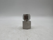 Load image into Gallery viewer, Parker 8FSC8N-316 A-LOK Female Connector, 1/2" Tube OD x 1/2" FNPT, *Box of (18)* (Open Box)