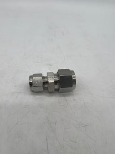 Parker 8RU6-316 A-LOK Straight Union, 1/2" Tube x 3/8" Tube, *Lot of (105)* (No Box)