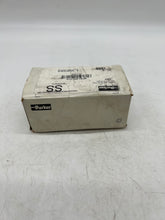 Load image into Gallery viewer, Parker 8FEL8N-316 A-LOK Elbow Fitting, 1/2&quot; Tube OD x 1/2 FNPT *Box of (5)* (New)
