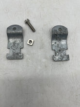 Load image into Gallery viewer, Eaton B-Line B2010PAHDGW/SS6 Rigid Conduit/Pipe Clamp 1&quot; *Box of (100)* (Open Box)