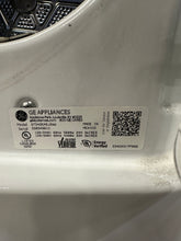 Load image into Gallery viewer, GE GTD42EASJ2WW Vented Front-Load Electric Dryer, 7.2cu ft, White, w/ Auto Dry (Used)