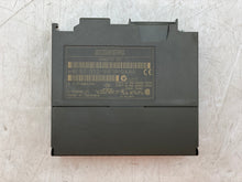 Load image into Gallery viewer, Siemens 6ES7322-1HF10-0AA0 Digital Output Module (Used)