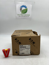 Load image into Gallery viewer, Eaton B-Line B2009PAHDGW/SS6 Rigid Conduit/Pipe Clamp 3/4&quot; *Box of (100)* (Open Box)