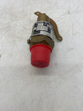 Load image into Gallery viewer, Aquatrol 130 1/2&quot; Relief Valve for Air/Gas Service, 200PSI (No Box)