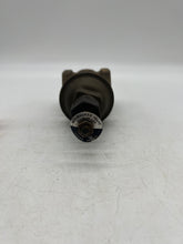 Load image into Gallery viewer, Milwaukee Valve FIG: 105 1-1/2&quot; Brass Gate Valve Threaded 125-SWP 200WOG (No Box)