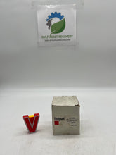 Load image into Gallery viewer, Fleetguard LF3964 Lube Filter, *Lot of (14) Filters* (New)