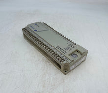 Load image into Gallery viewer, Allen-Bradley 1761-L32BBB Ser E MicroLogix 1000 Controller (Used)