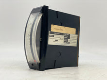 Load image into Gallery viewer, Foxboro 65PV-VG Style B Indicator 0-10VDC Input 0-1.49K Gallons (Used)