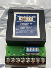 Load image into Gallery viewer, Russelectric TD24DC Time Delay Relay Adjustable 0-25.5 Seconds (No Box)