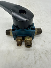 Load image into Gallery viewer, Rexroth 5631310100 Pneumatic Directional Control Valve (Used)