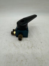 Load image into Gallery viewer, Rexroth 5631310100 Pneumatic Directional Control Valve (Used)
