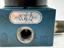 Load image into Gallery viewer, Rexroth 5631310100 Pneumatic Directional Control Valve (Used)