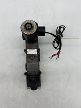 Load image into Gallery viewer, Rexroth R431008007 PD20131-7098 Pilotair Control Valve w/ Solenoid Operator (Used)