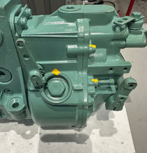 Load image into Gallery viewer, Bosch 0401840104 Automotive Diesel Injection Pump Assembly, Daimler/Mercedes (Reman)