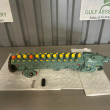 Load image into Gallery viewer, Bosch 0401840104 Automotive Diesel Injection Pump Assembly, Daimler/Mercedes (Reman)