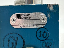 Load image into Gallery viewer, Rexroth 3630630010 3/2-Way Directional Control Valve (No Box)