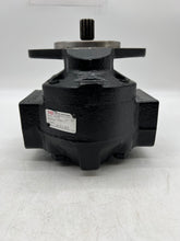 Load image into Gallery viewer, David Brown Hydraulics 165506 Pump PC1911/165506/1C (Used)