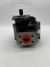 Load image into Gallery viewer, David Brown Hydraulics 165506 Pump PC1911/165506/1C (Used)