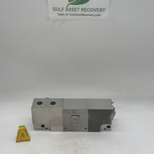 Load image into Gallery viewer, Rexroth 3630840400 Directional Control Valve (Used)