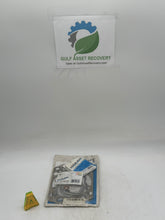 Load image into Gallery viewer, Victor Reinz 03-25105-08 Cylinder Head Gasket Kit (New)