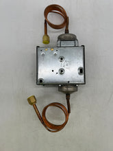 Load image into Gallery viewer, Penn P74BA-1C Differential Pressure Control (Open Box)