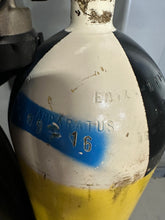 Load image into Gallery viewer, Fangzhan RHZK6/30 6L SCBA Tank w/ Harness, Gauge, Mask, Carrying Case (Used)