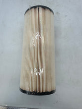 Load image into Gallery viewer, Napa Gold 3792 Fuel Filter *Lot of (8)* (New)