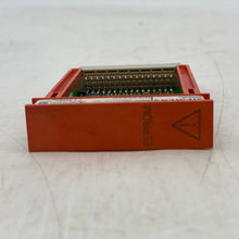 Load image into Gallery viewer, Siemens 6ES5375-0LC31 Simatic EEPROM (Used)