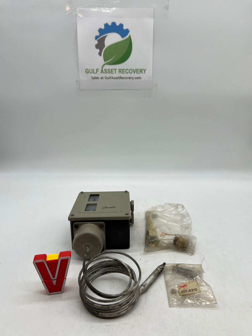 Danfoss 017-500366 RT101 Thermostat, Temperature Control (No Box)