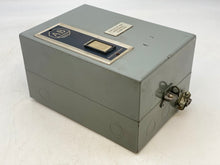 Load image into Gallery viewer, Allen-Bradley 500L-AAD92 AC Lighting Contactor 15/20A Type 1 Enclosure (Used)