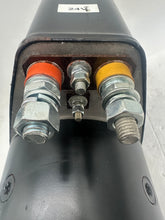 Load image into Gallery viewer, Bosch Camelback Electric Starter, 042441, 080619, 24V, 9 Tooth Drive (Reman)