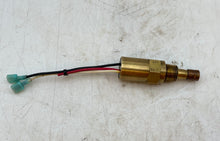 Load image into Gallery viewer, Caterpillar 2W-8915 Water Temperature Sensor (Used)