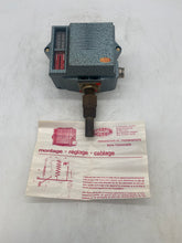 Load image into Gallery viewer, Georgin P6P Temperature Switch (No Box)