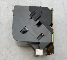 Load image into Gallery viewer, Siemens Furnas 40IP32AA Size 3-1/2 Contactor w/ 110-120/220-240VAC Coil (Used)