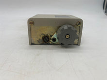 Load image into Gallery viewer, Danfoss 060L1111 KP68 Thermostat (Open Box)