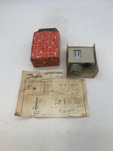 Load image into Gallery viewer, Danfoss 060L1111 KP68 Thermostat (Open Box)