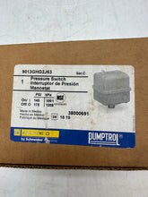 Load image into Gallery viewer, Square D 9013GHG2J63 Pressure Switch (New)