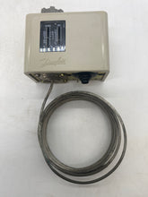 Load image into Gallery viewer, Danfoss 060L1100 KP61 Thermostat (Open Box)