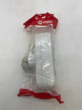 Load image into Gallery viewer, Makel 10033 3-Socket, Grounded, White, 16A 250V *Lot of (3)* (New)